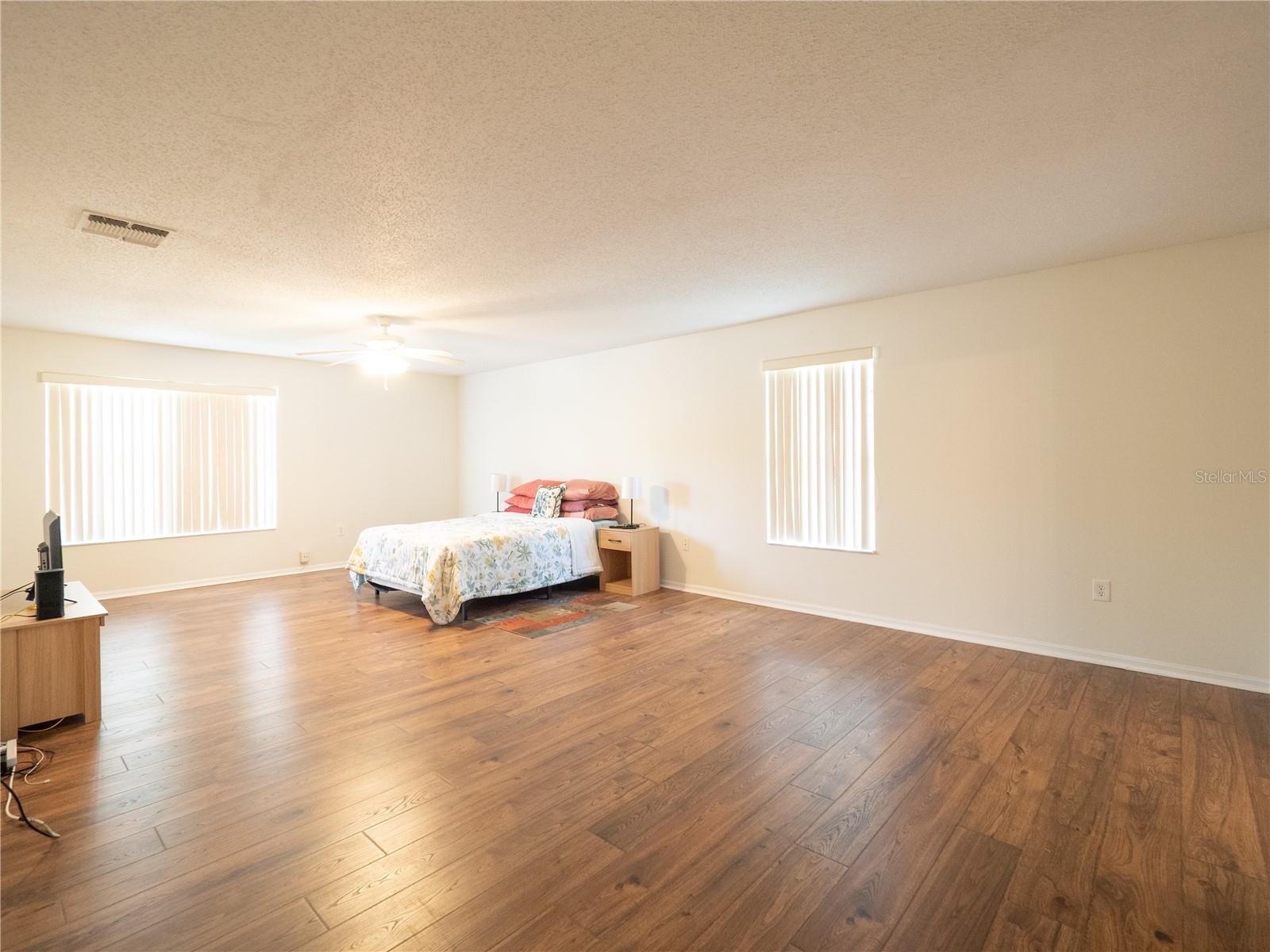 8330 LAINIE LN, ORLANDO, FL, 32818