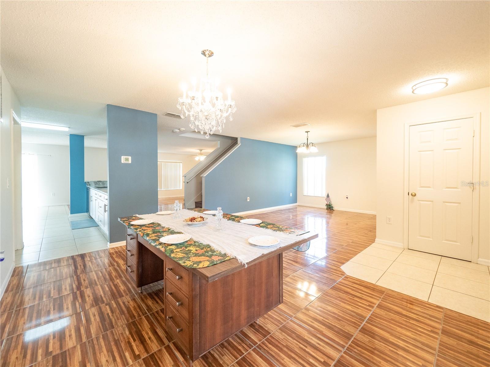 8330 LAINIE LN, ORLANDO, FL, 32818