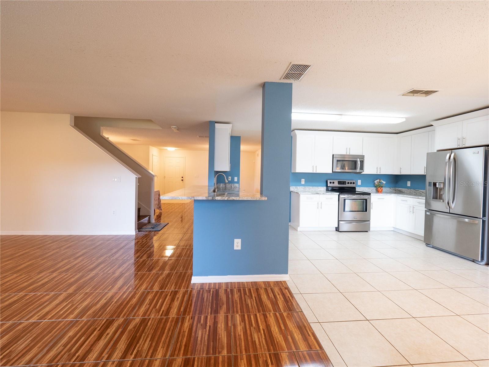 8330 LAINIE LN, ORLANDO, FL, 32818