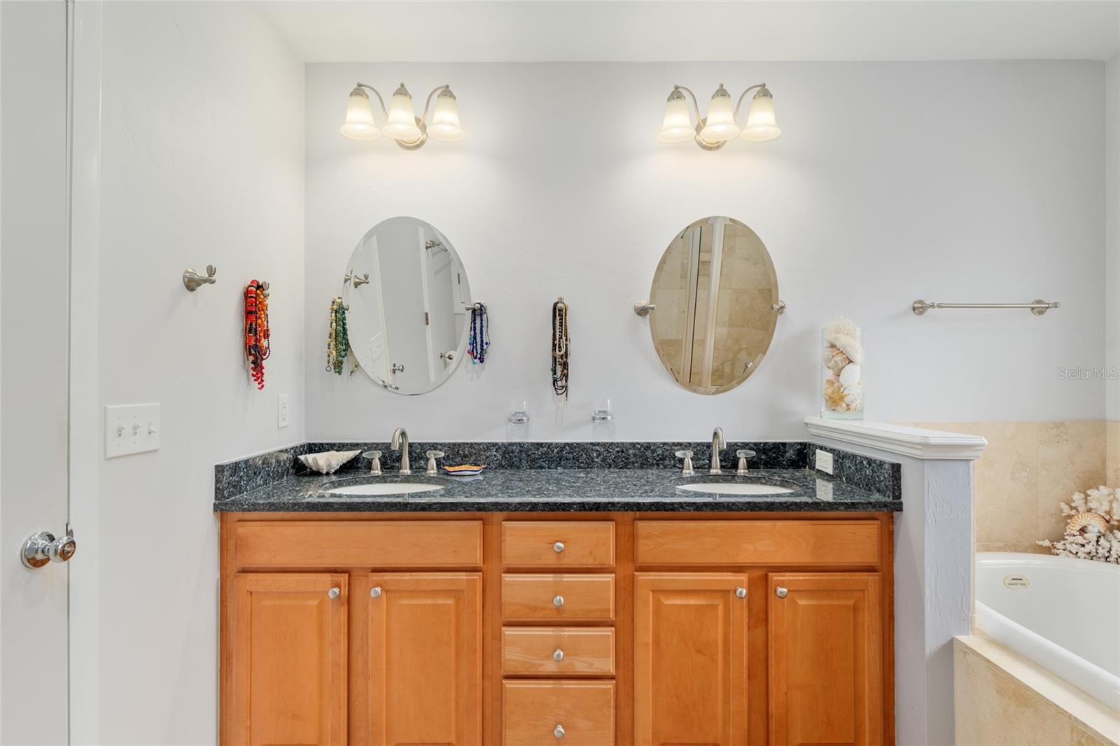 2281 NW 21ST PL, GAINESVILLE, FL, 32605