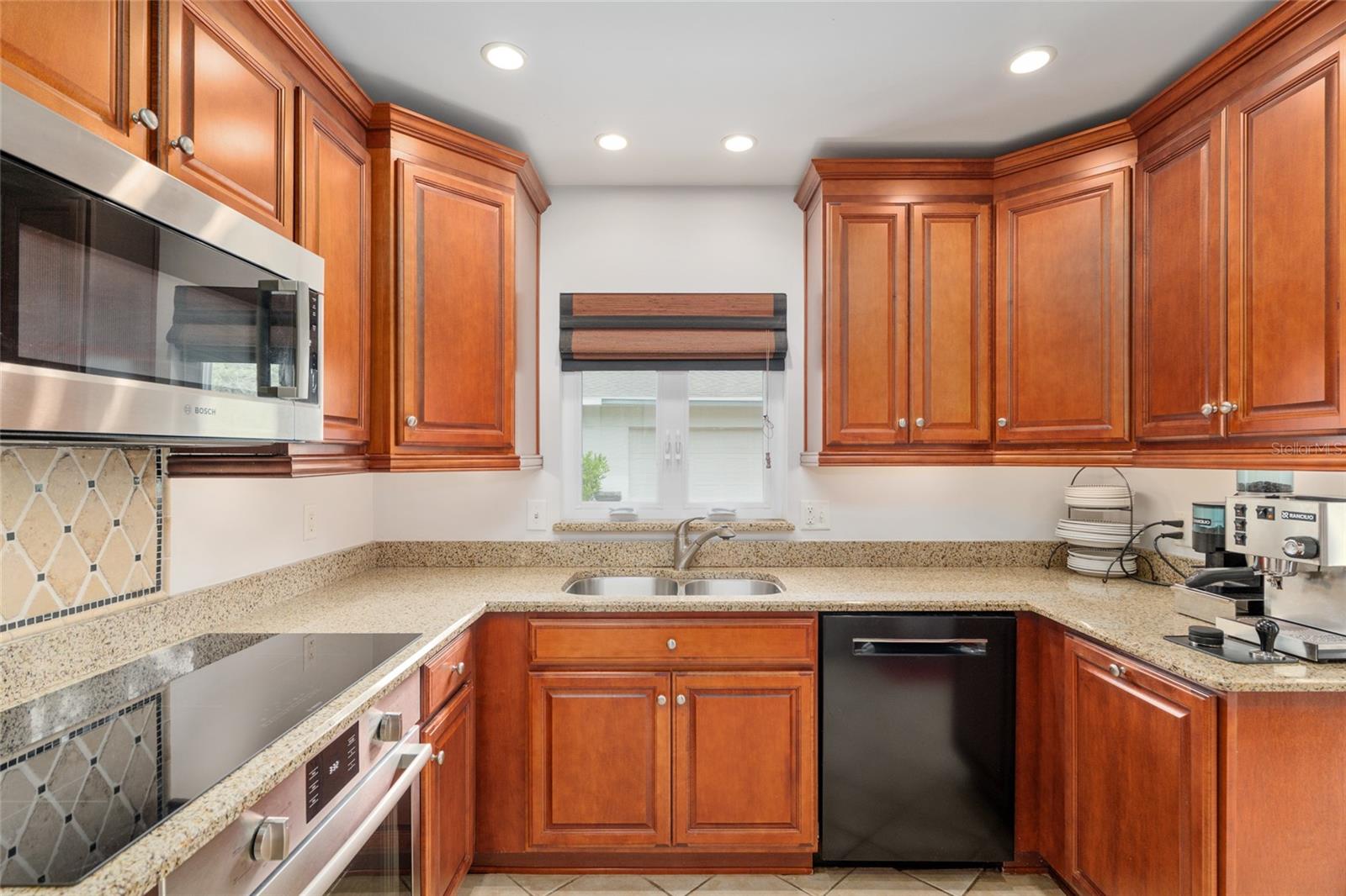 2281 NW 21ST PL, GAINESVILLE, FL, 32605