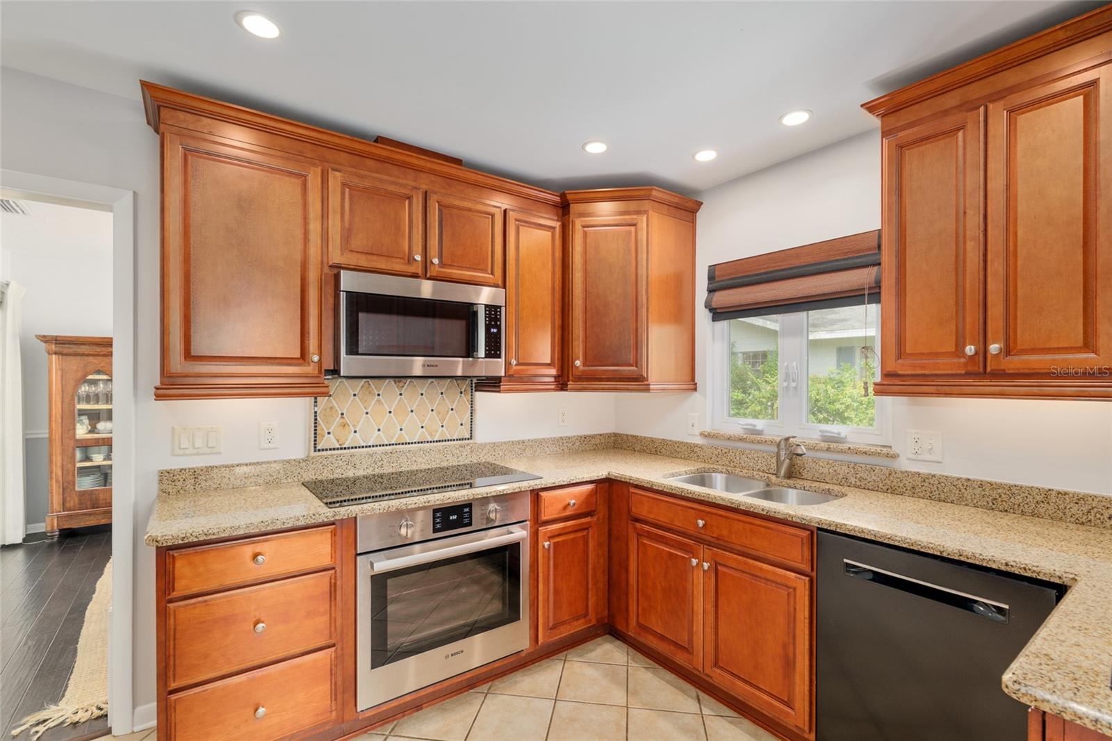 2281 NW 21ST PL, GAINESVILLE, FL, 32605