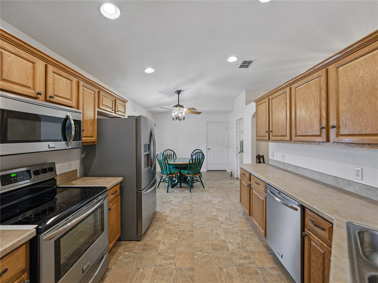 3427 WATERLUTE WAY, LAKELAND, FL, 33811