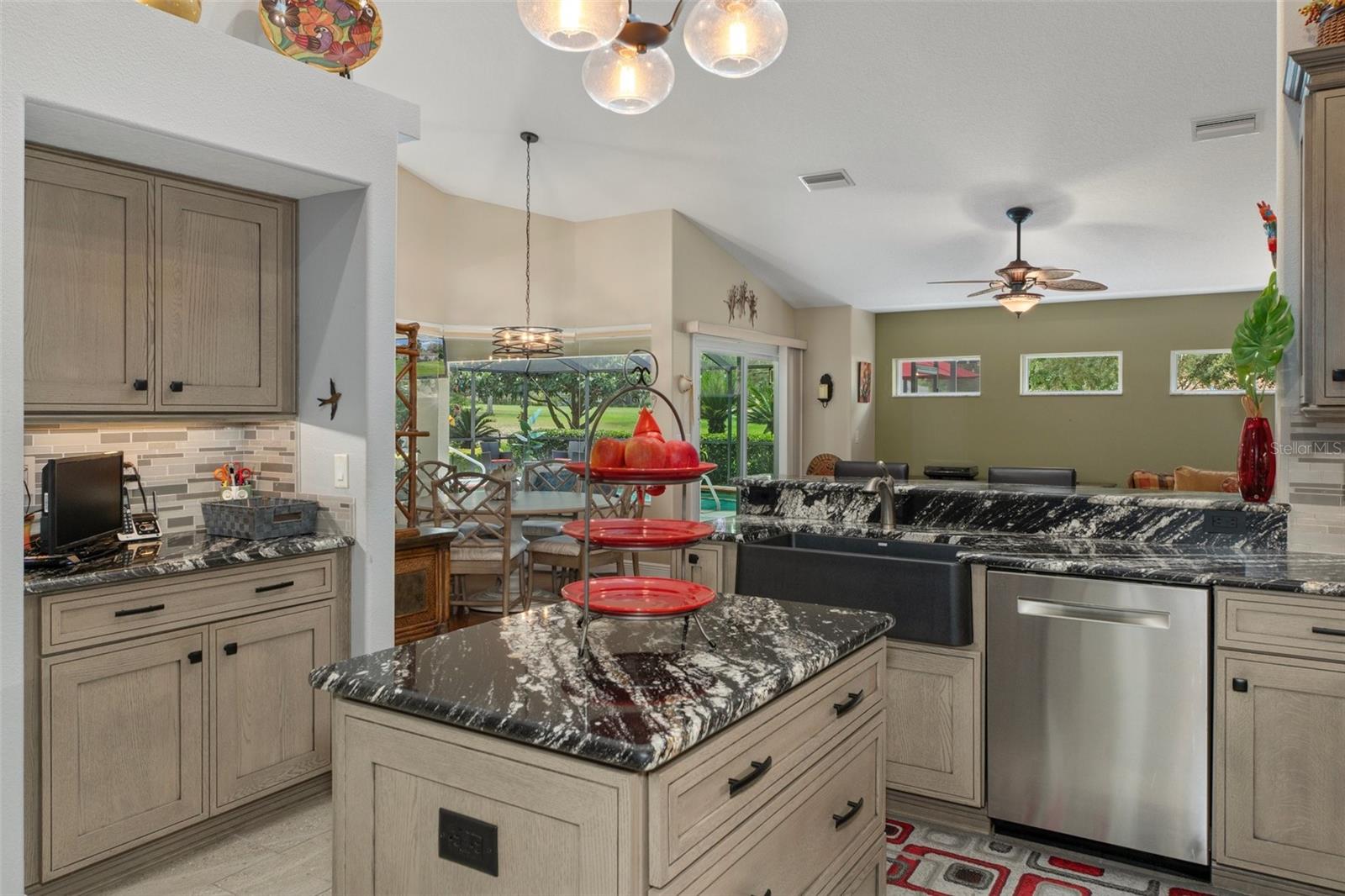 690 E JENKINS CT, HERNANDO, FL, 34442