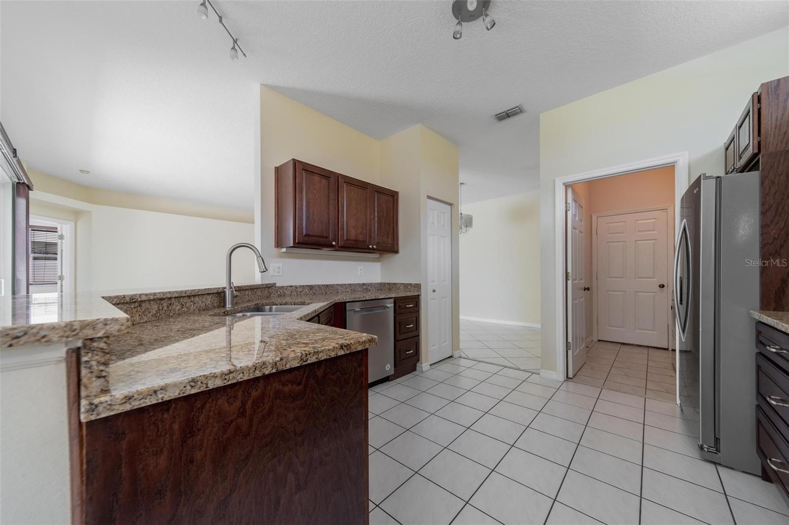 5410 MATTHEW CT, SARASOTA, FL, 34231