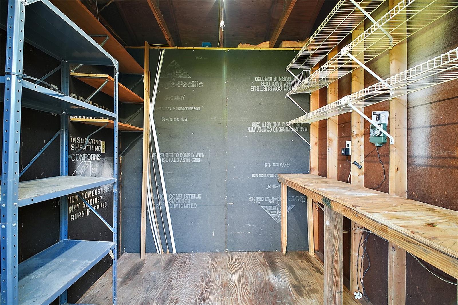 1301 CAMBRIDGE DR, LEESBURG, FL, 34748