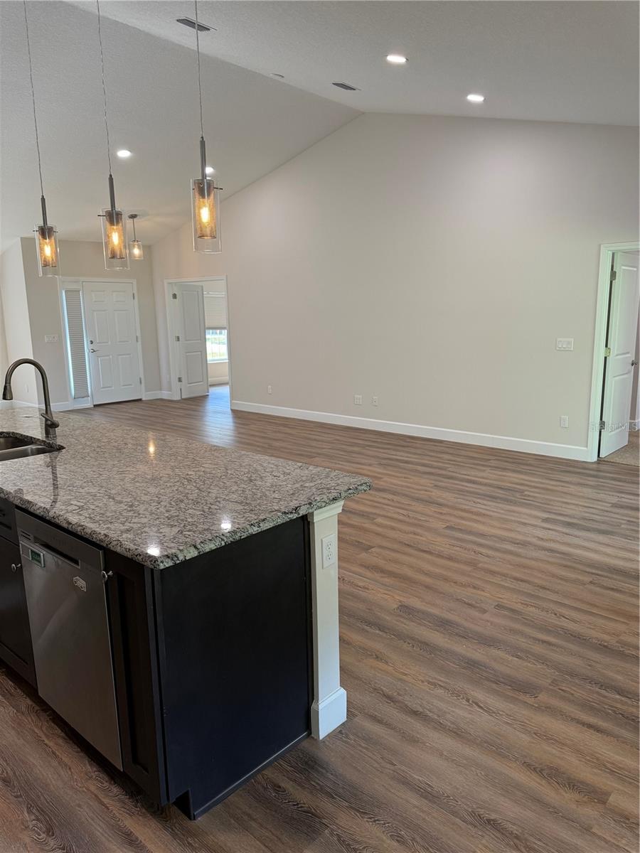 15 RALEIGH DR, PALM COAST, FL, 32164