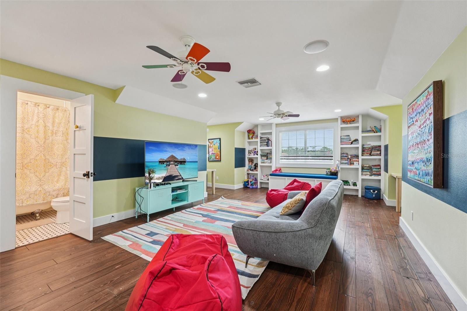 8410 KENAVIS PL, ODESSA, FL, 33556