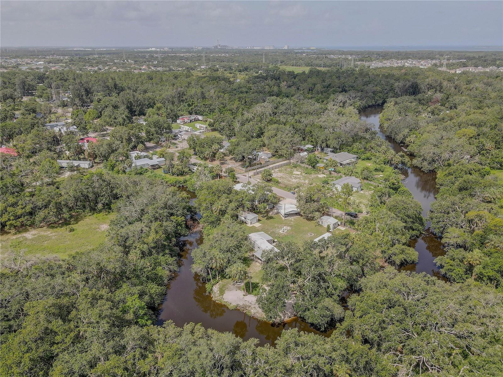 11006 SPIVEY RD, GIBSONTON, FL, 33534