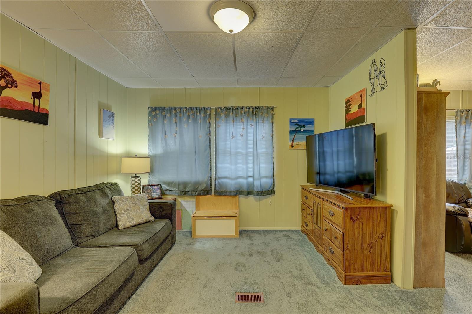 11006 SPIVEY RD, GIBSONTON, FL, 33534