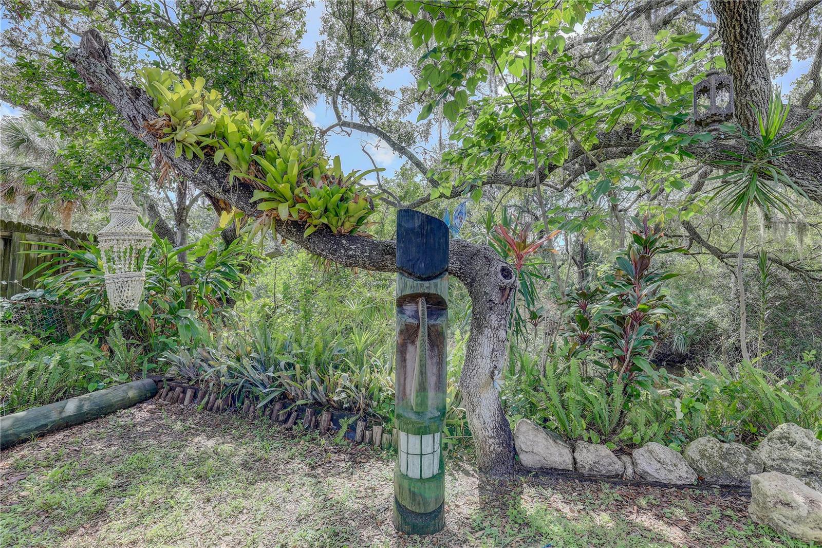 11006 SPIVEY RD, GIBSONTON, FL, 33534