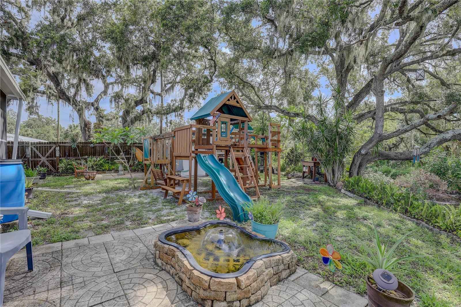 11006 SPIVEY RD, GIBSONTON, FL, 33534