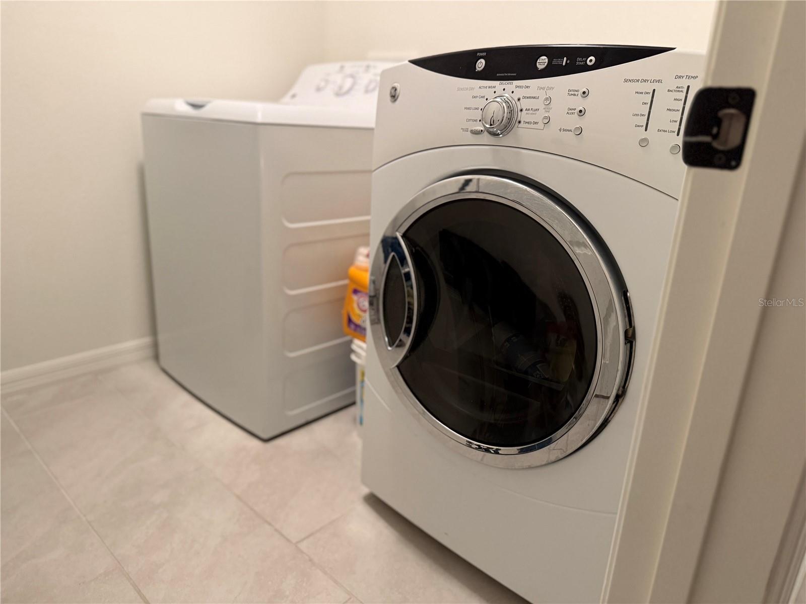 925 OVERPOOL AVE, DAVENPORT, FL, 33896