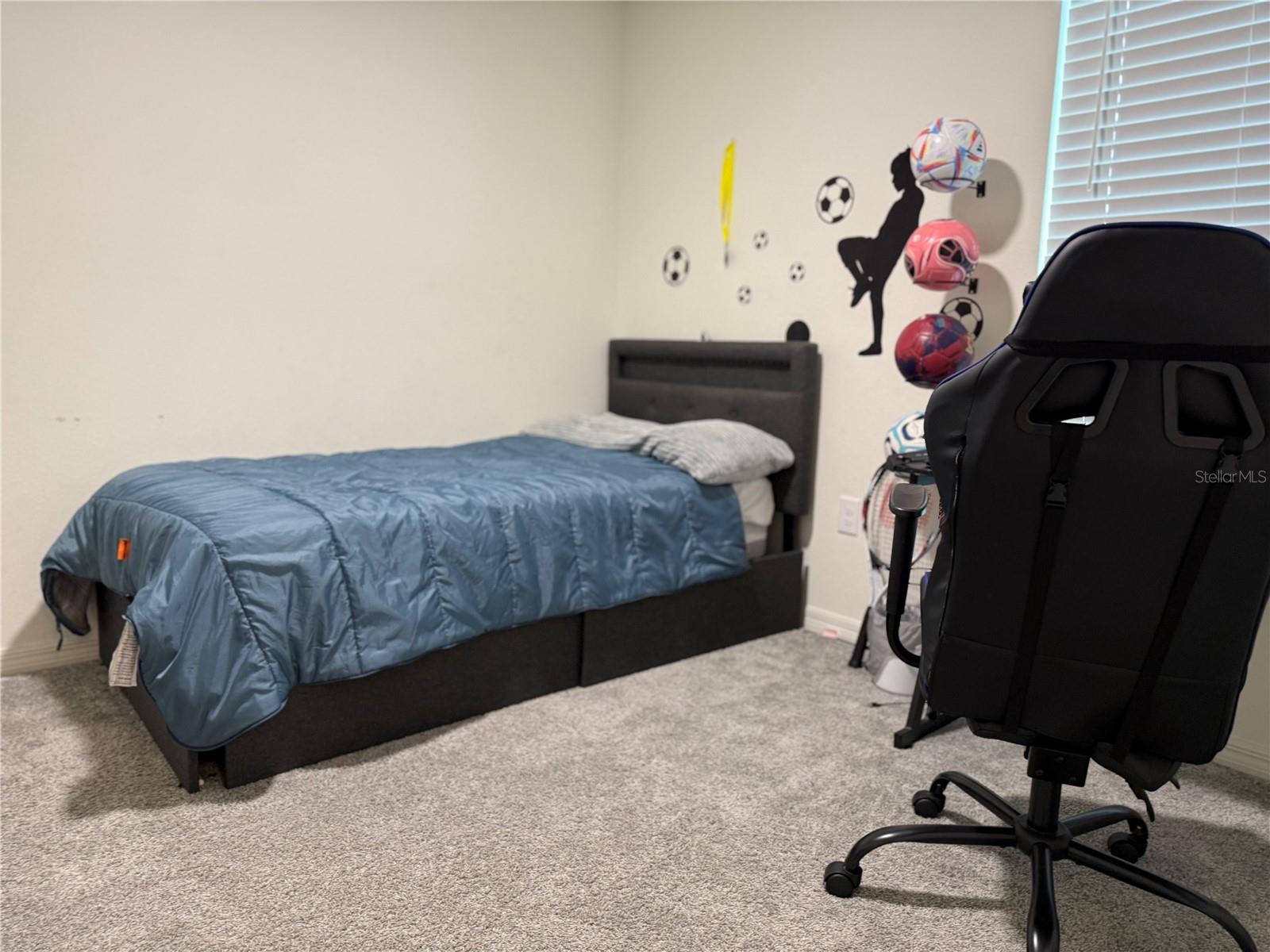 925 OVERPOOL AVE, DAVENPORT, FL, 33896