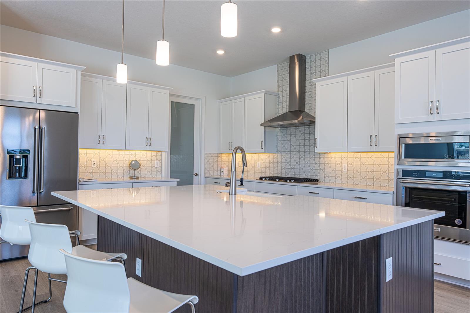 15600 VETTA DR, BELLA COLLINA, FL, 34756