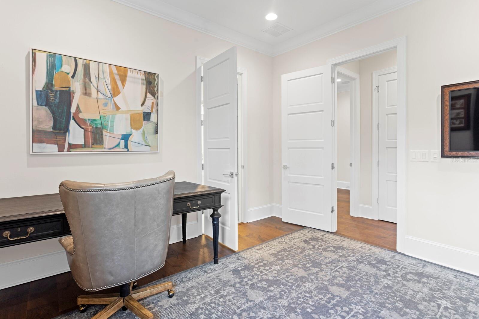 534 LADRONE AVE, TAMPA, FL, 33606