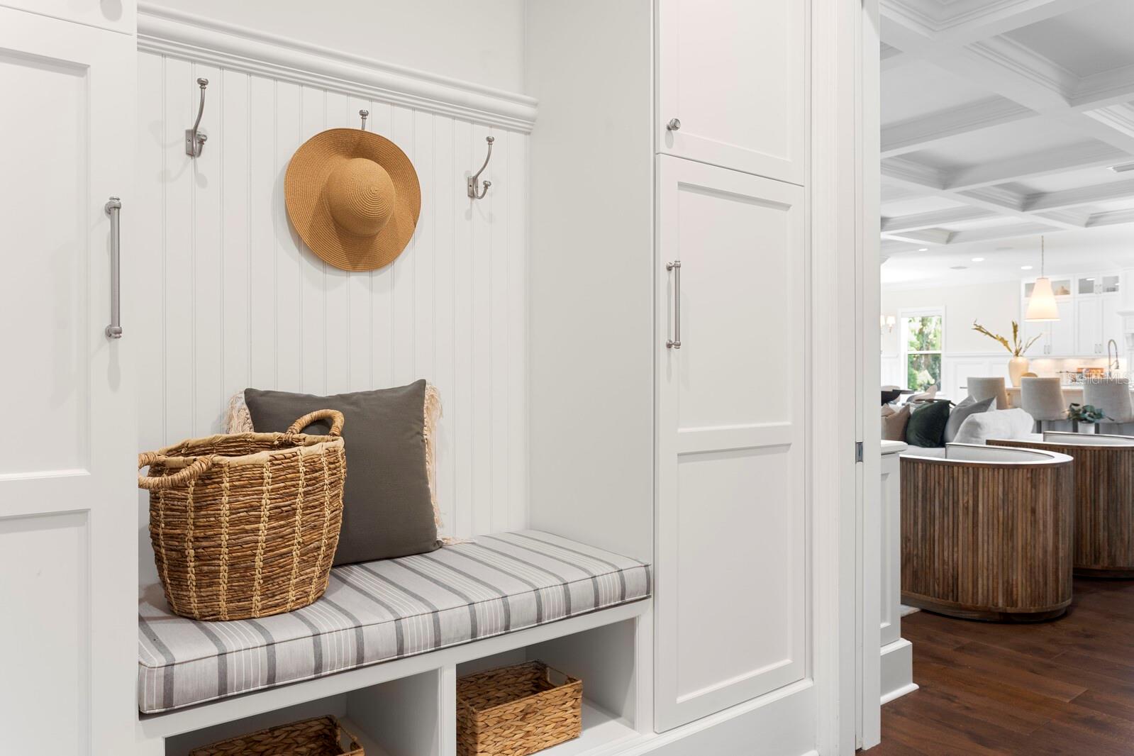 534 LADRONE AVE, TAMPA, FL, 33606