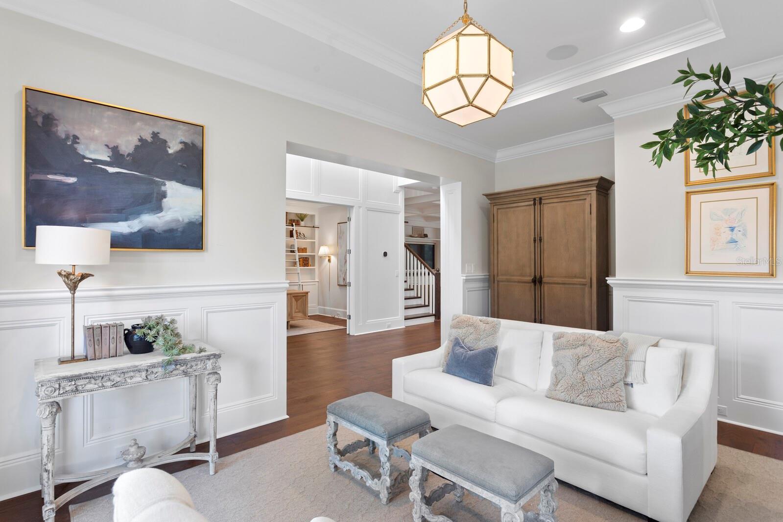 534 LADRONE AVE, TAMPA, FL, 33606