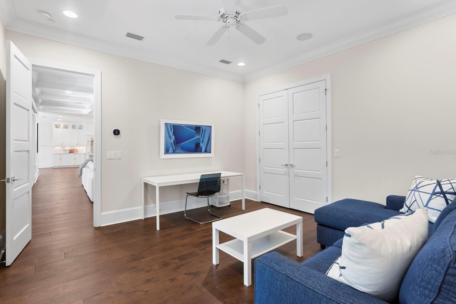 534 LADRONE AVE, TAMPA, FL, 33606