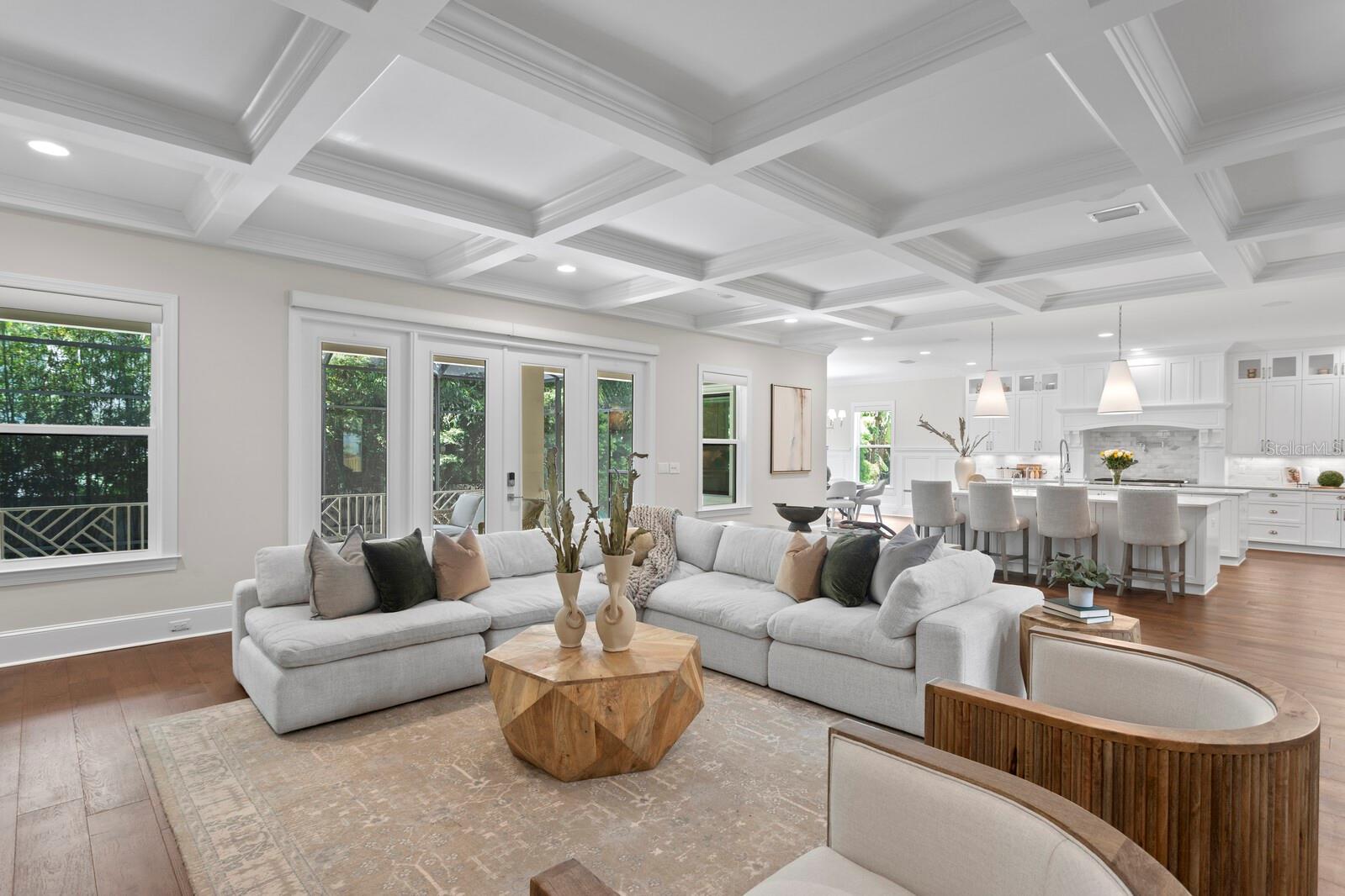 534 LADRONE AVE, TAMPA, FL, 33606