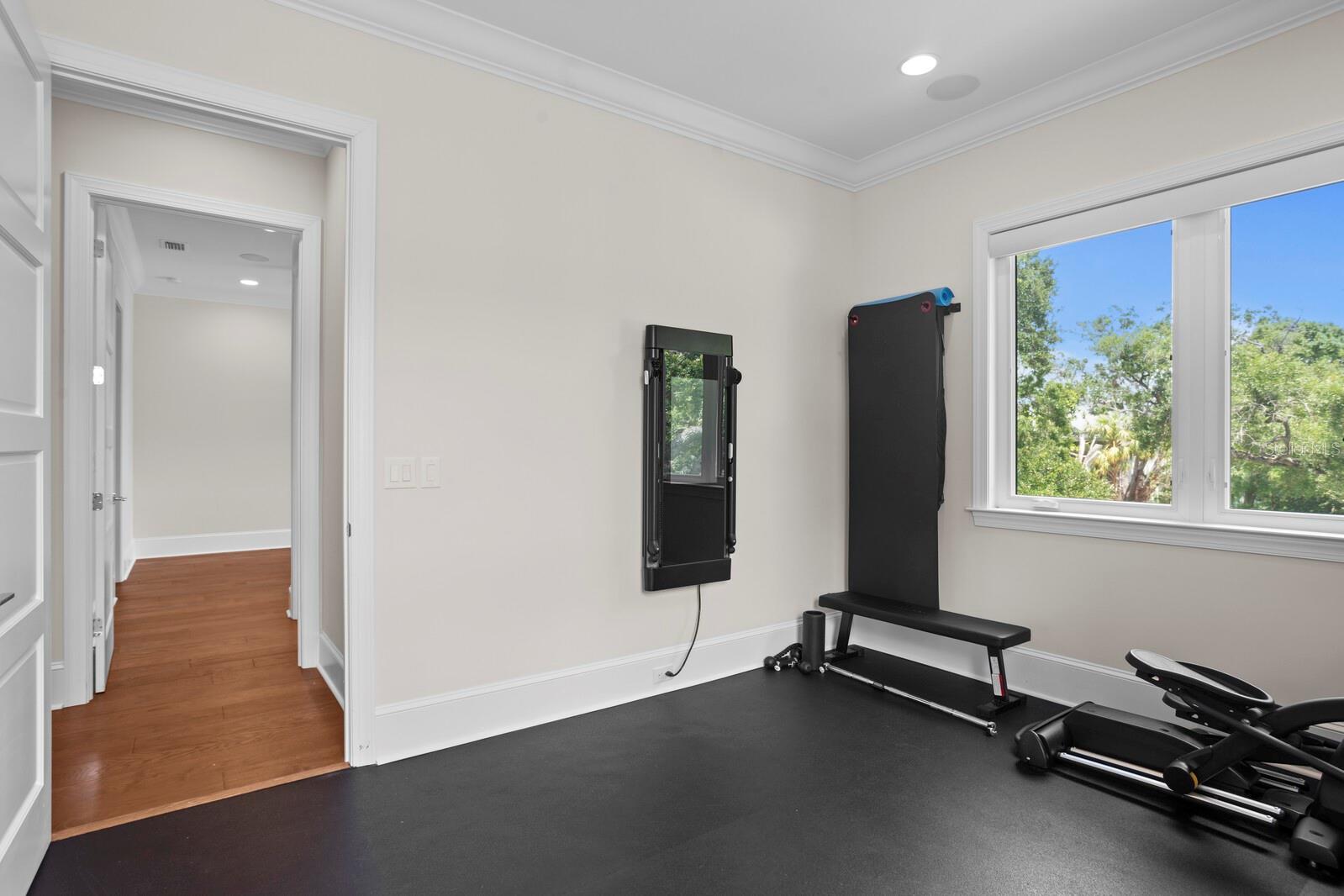 534 LADRONE AVE, TAMPA, FL, 33606