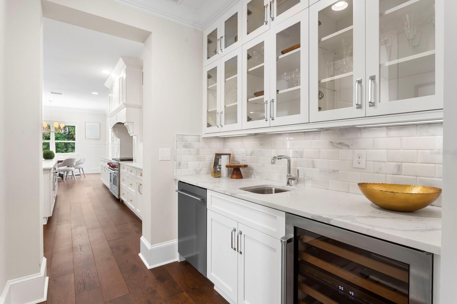 534 LADRONE AVE, TAMPA, FL, 33606