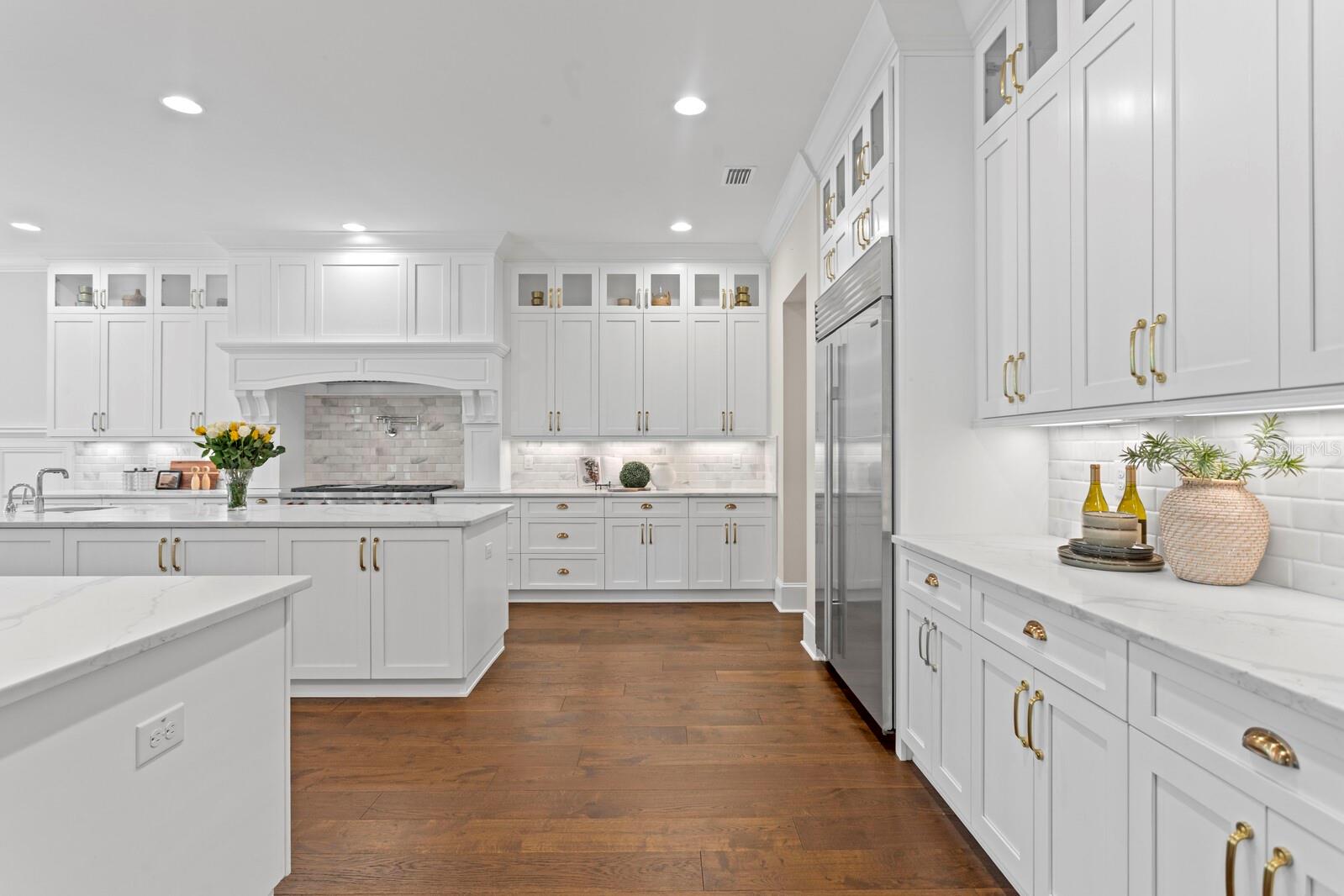 534 LADRONE AVE, TAMPA, FL, 33606