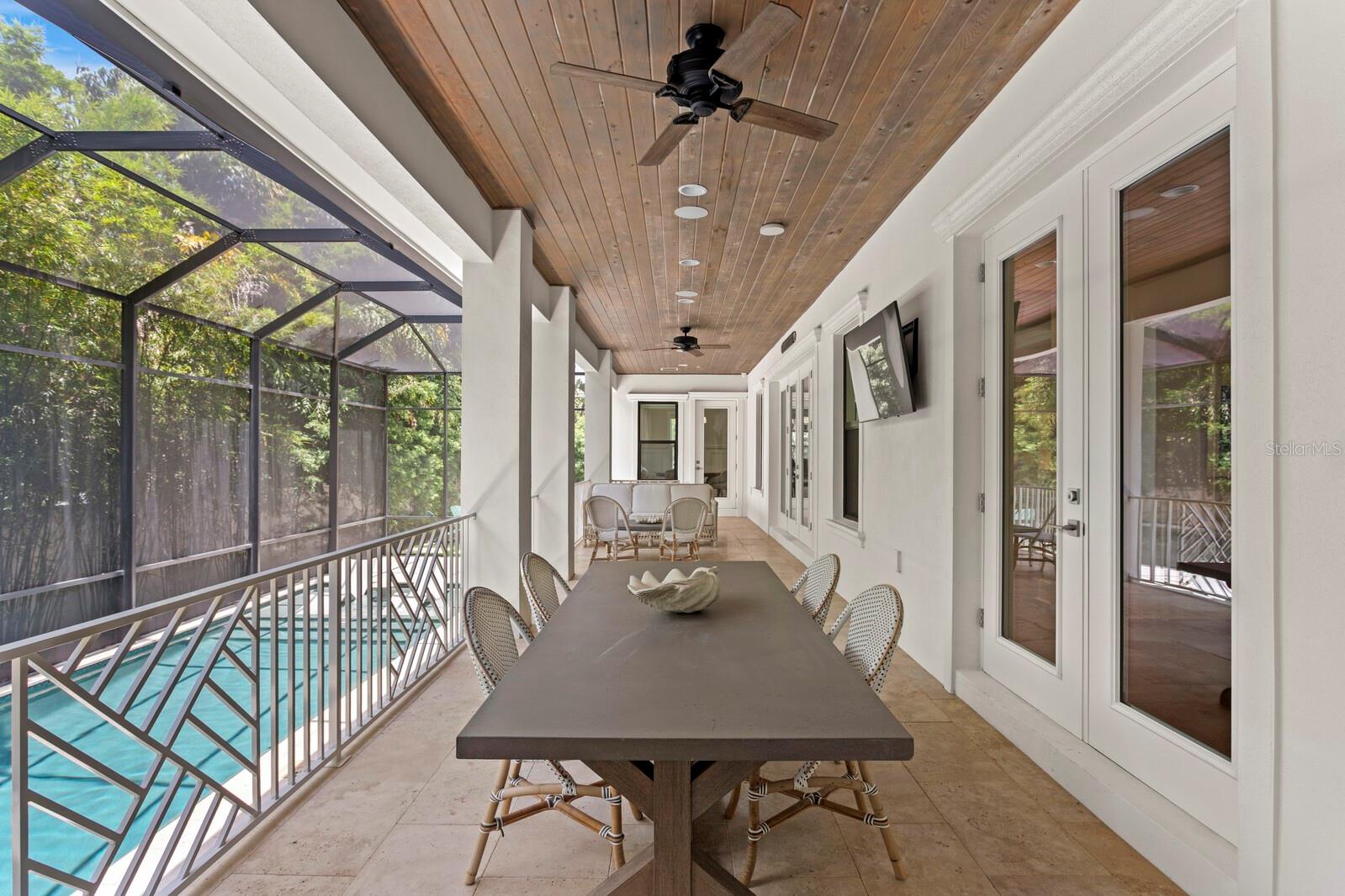 534 LADRONE AVE, TAMPA, FL, 33606