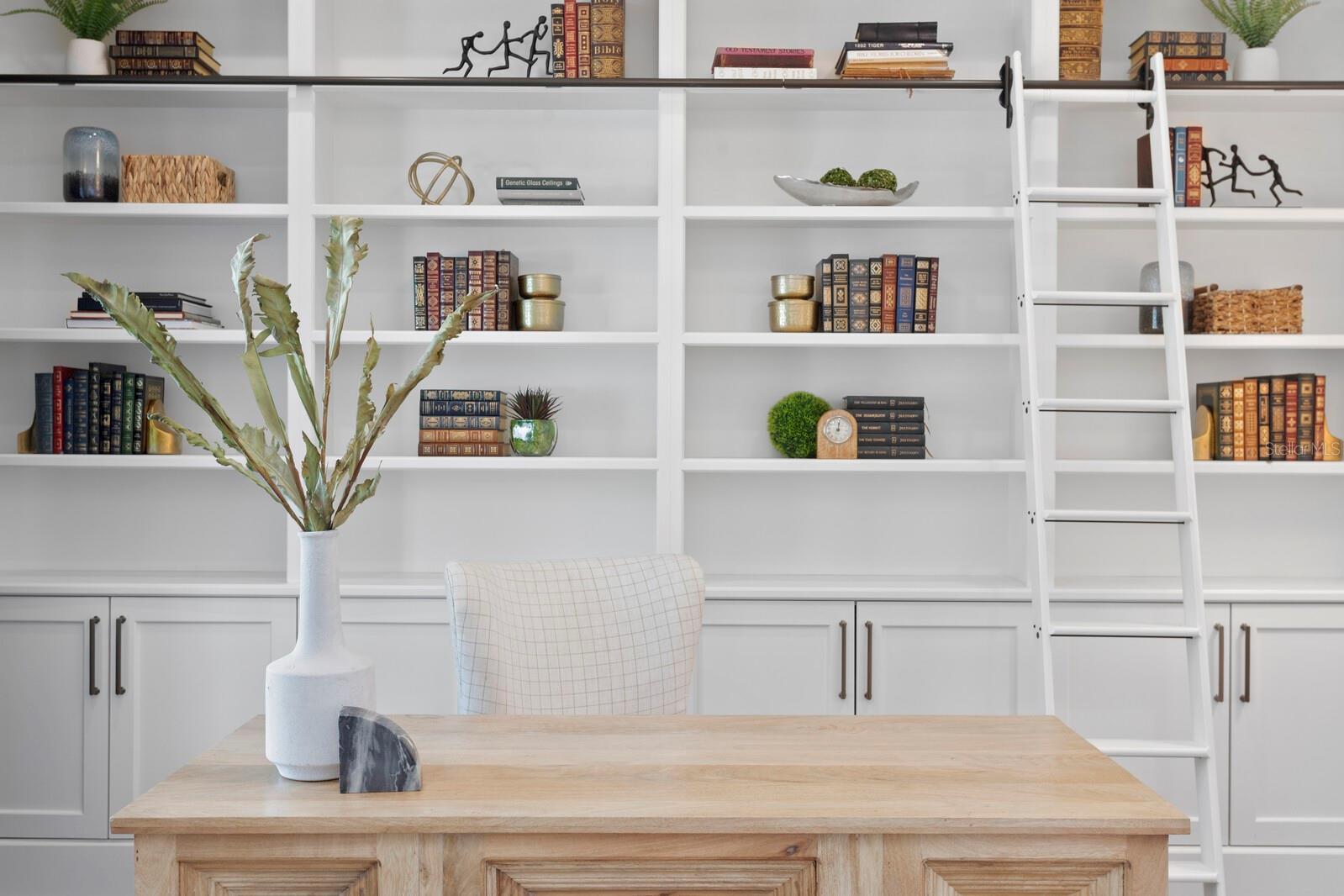 534 LADRONE AVE, TAMPA, FL, 33606