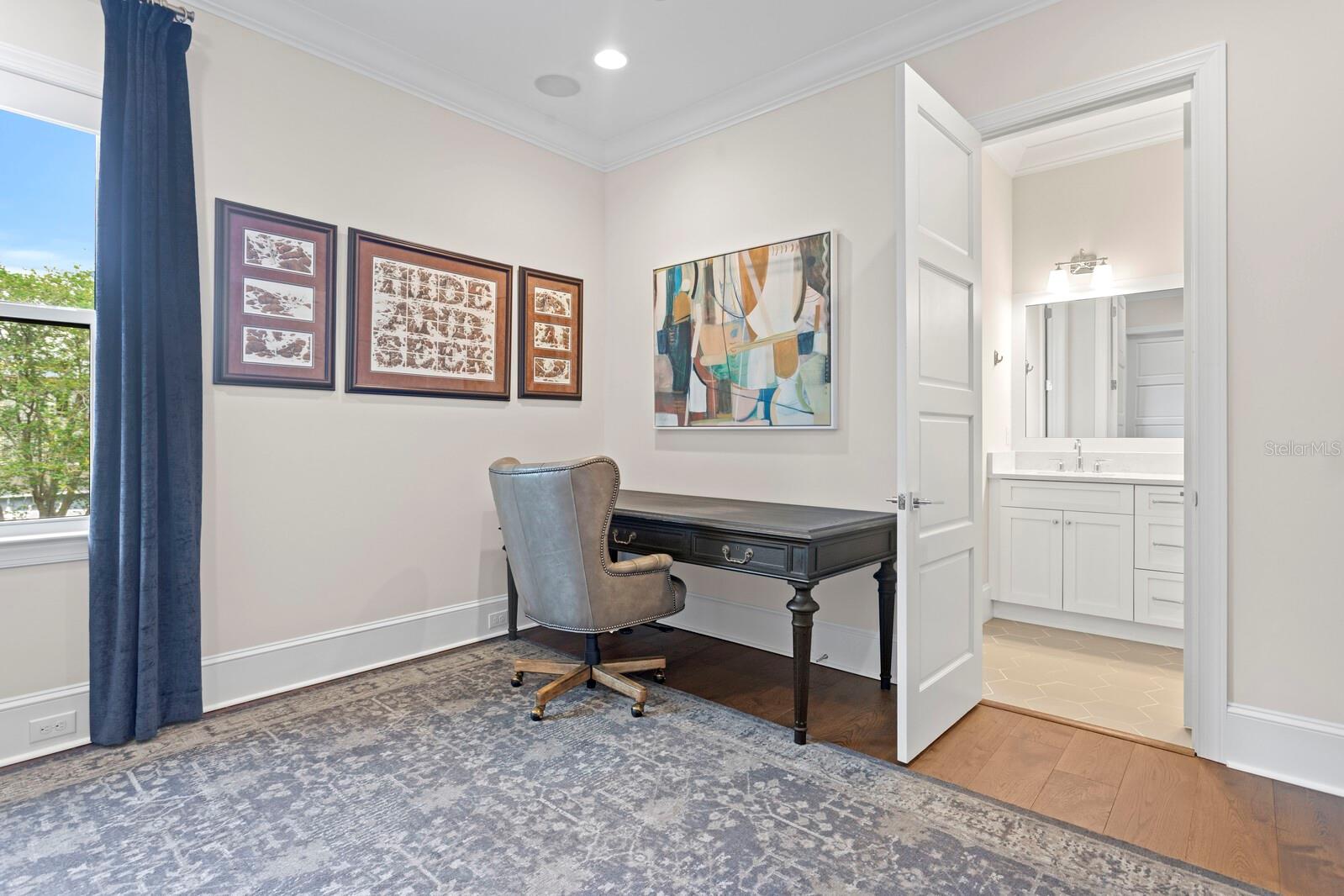 534 LADRONE AVE, TAMPA, FL, 33606