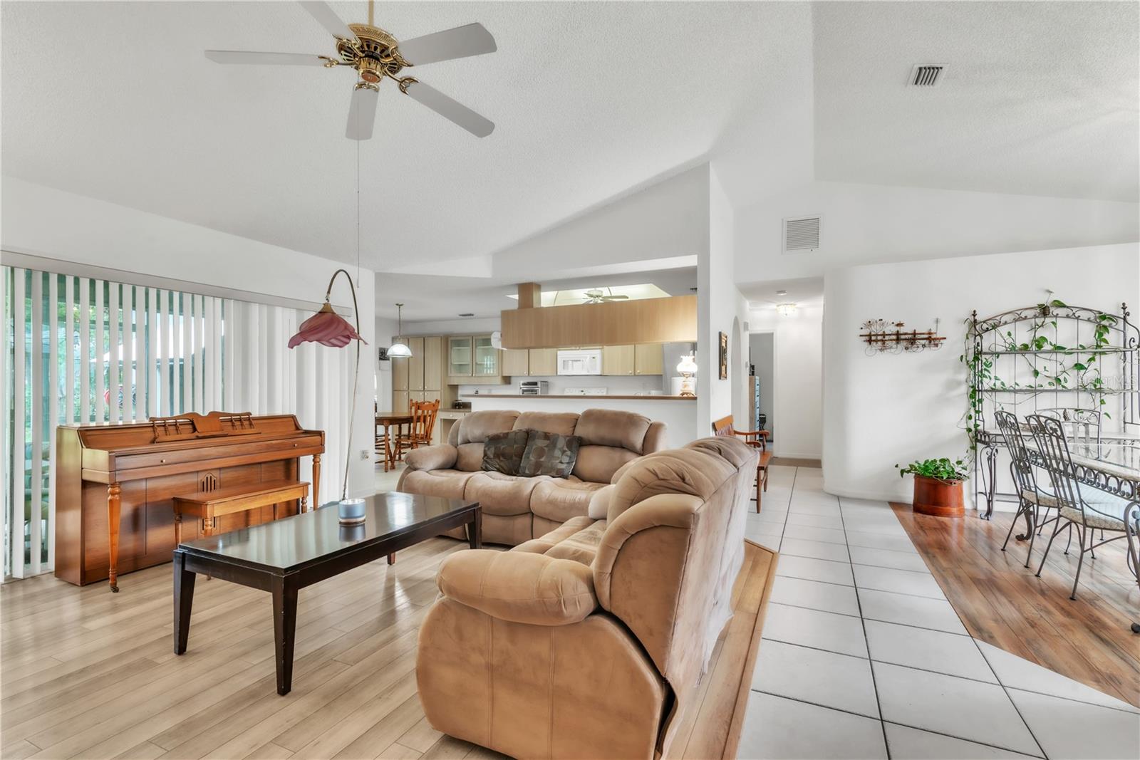 22946 BROWNWOOD CT, LAND O LAKES, FL, 34639