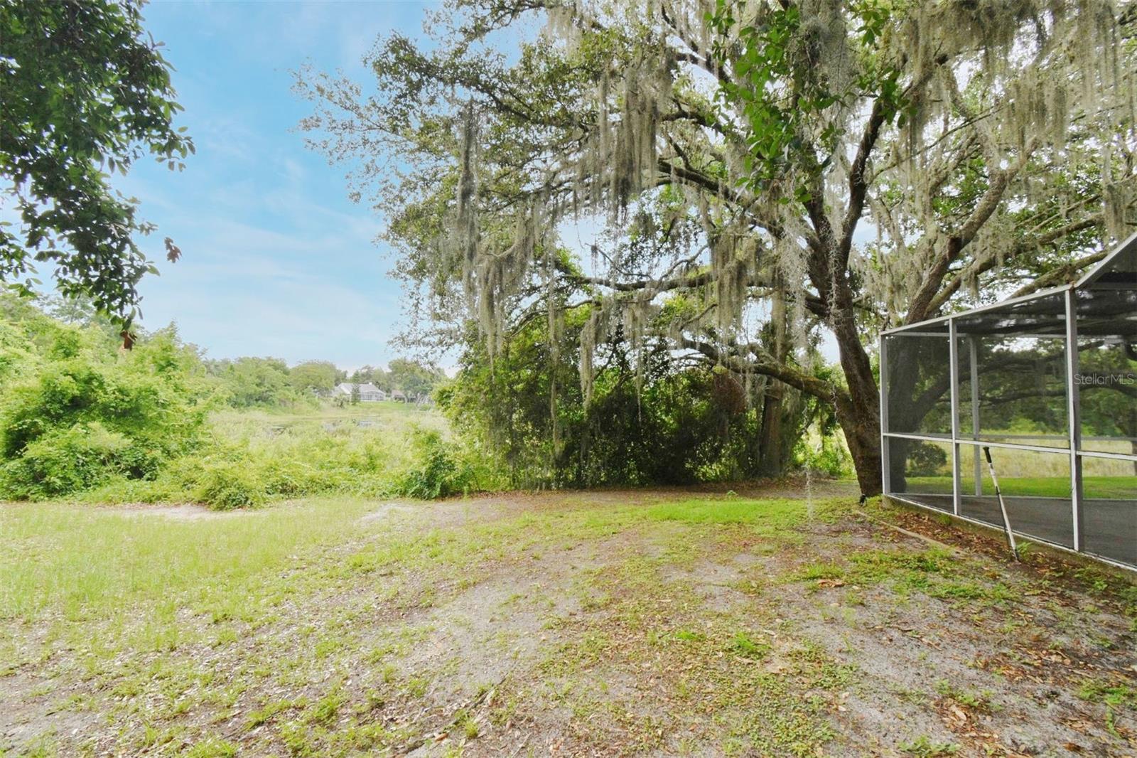 33042 LAKE BEND CIR, LEESBURG, FL, 34788