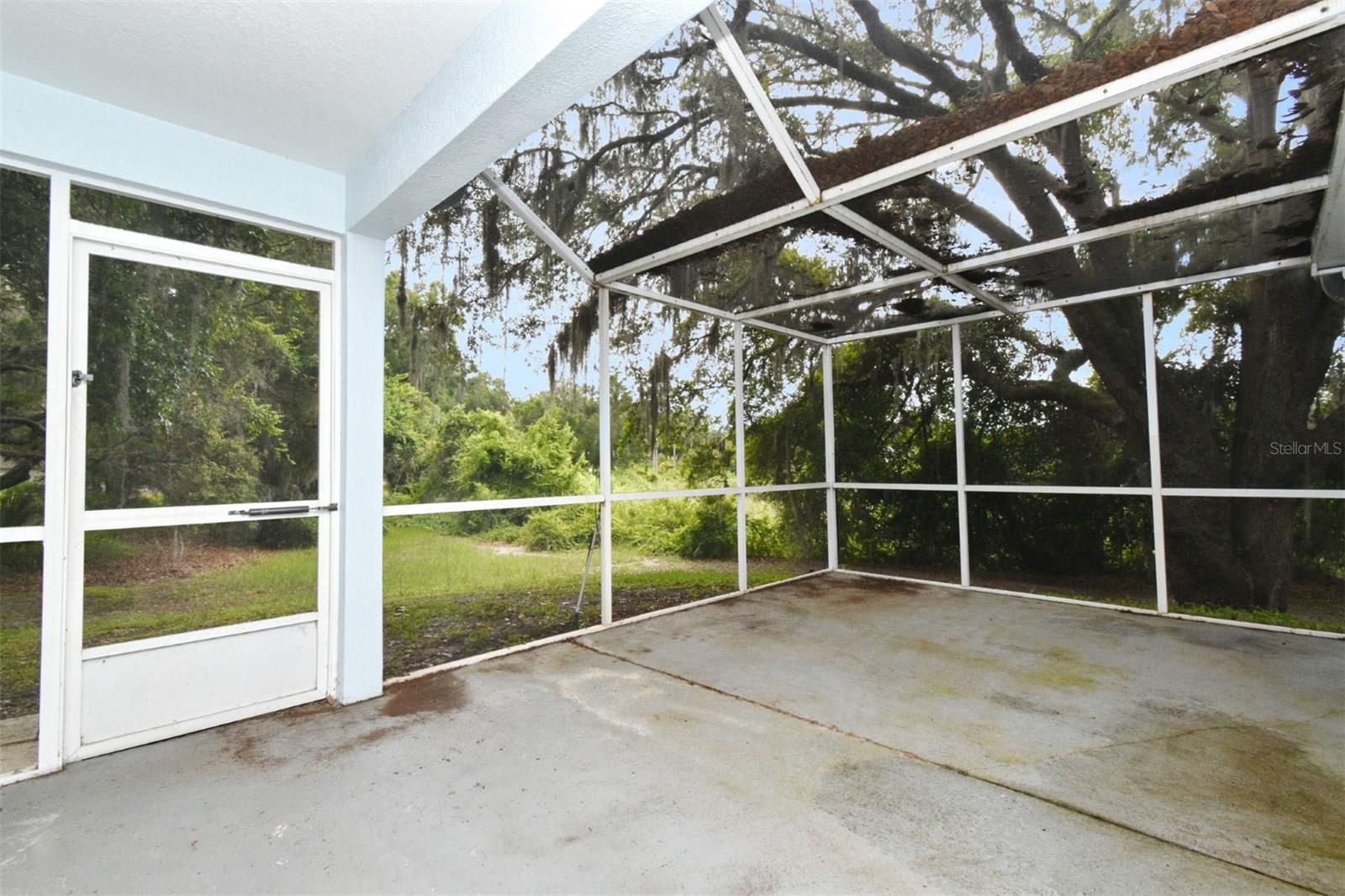 33042 LAKE BEND CIR, LEESBURG, FL, 34788