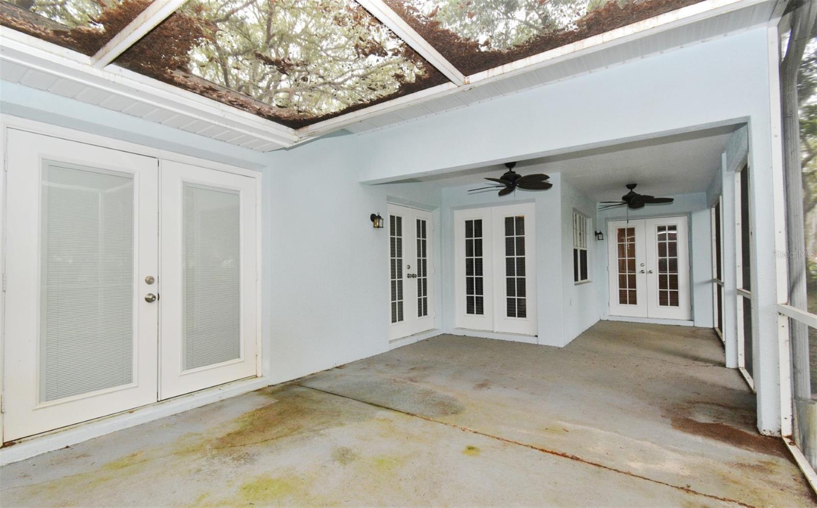 33042 LAKE BEND CIR, LEESBURG, FL, 34788