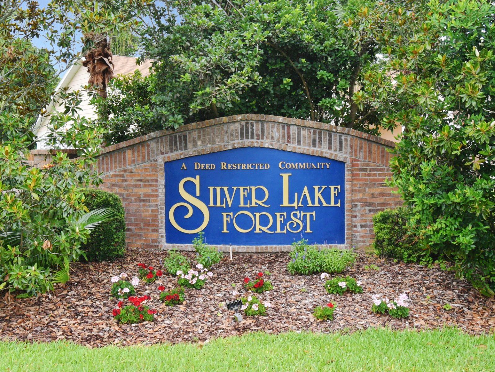 33042 LAKE BEND CIR, LEESBURG, FL, 34788