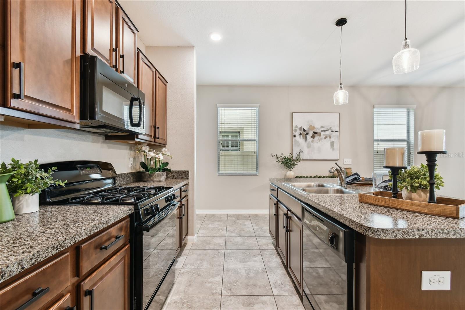 21284 SOUTHERN CHARM DR, LAND O LAKES, FL, 34637