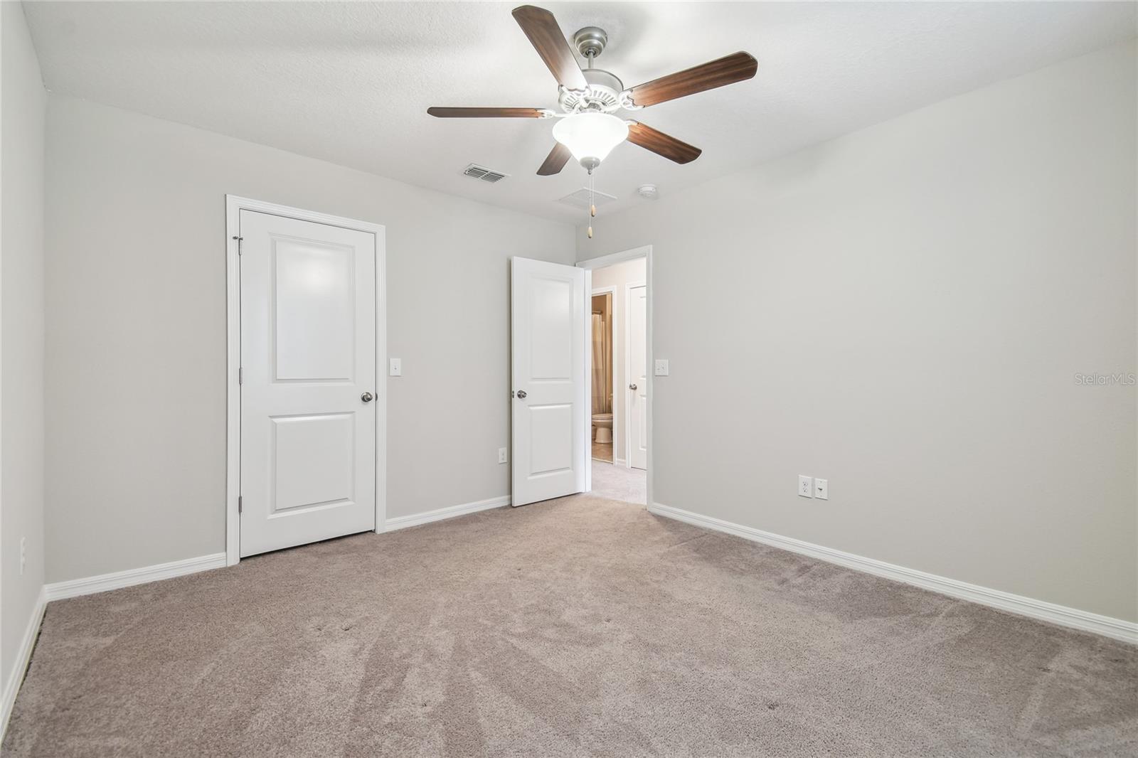 21284 SOUTHERN CHARM DR, LAND O LAKES, FL, 34637