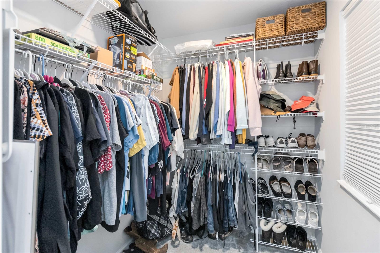 378 CAPE HONEYSUCKLE PL, SANFORD, FL, 32771