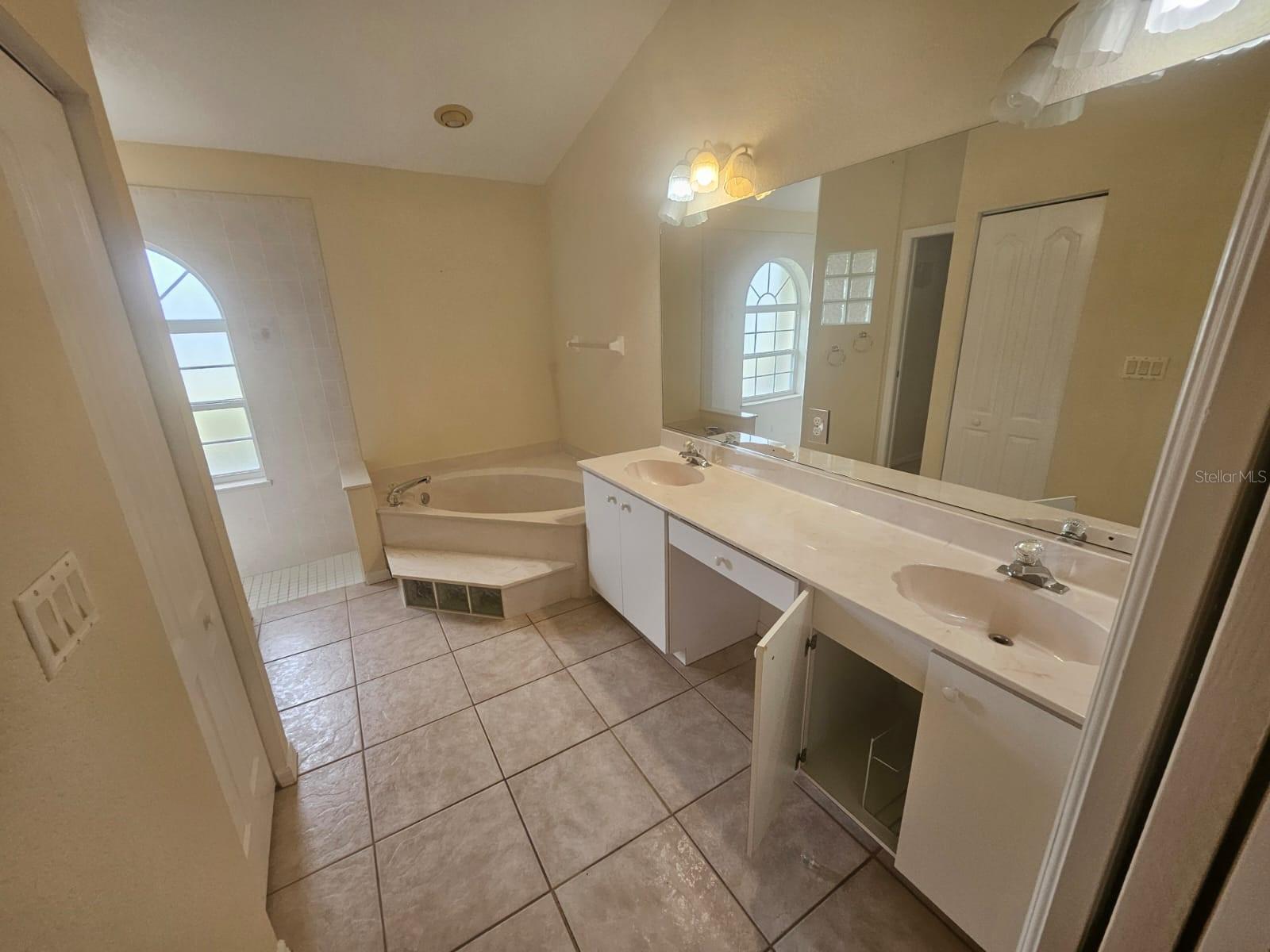 9926 GULFSTREAM BLVD, ENGLEWOOD, FL, 34224