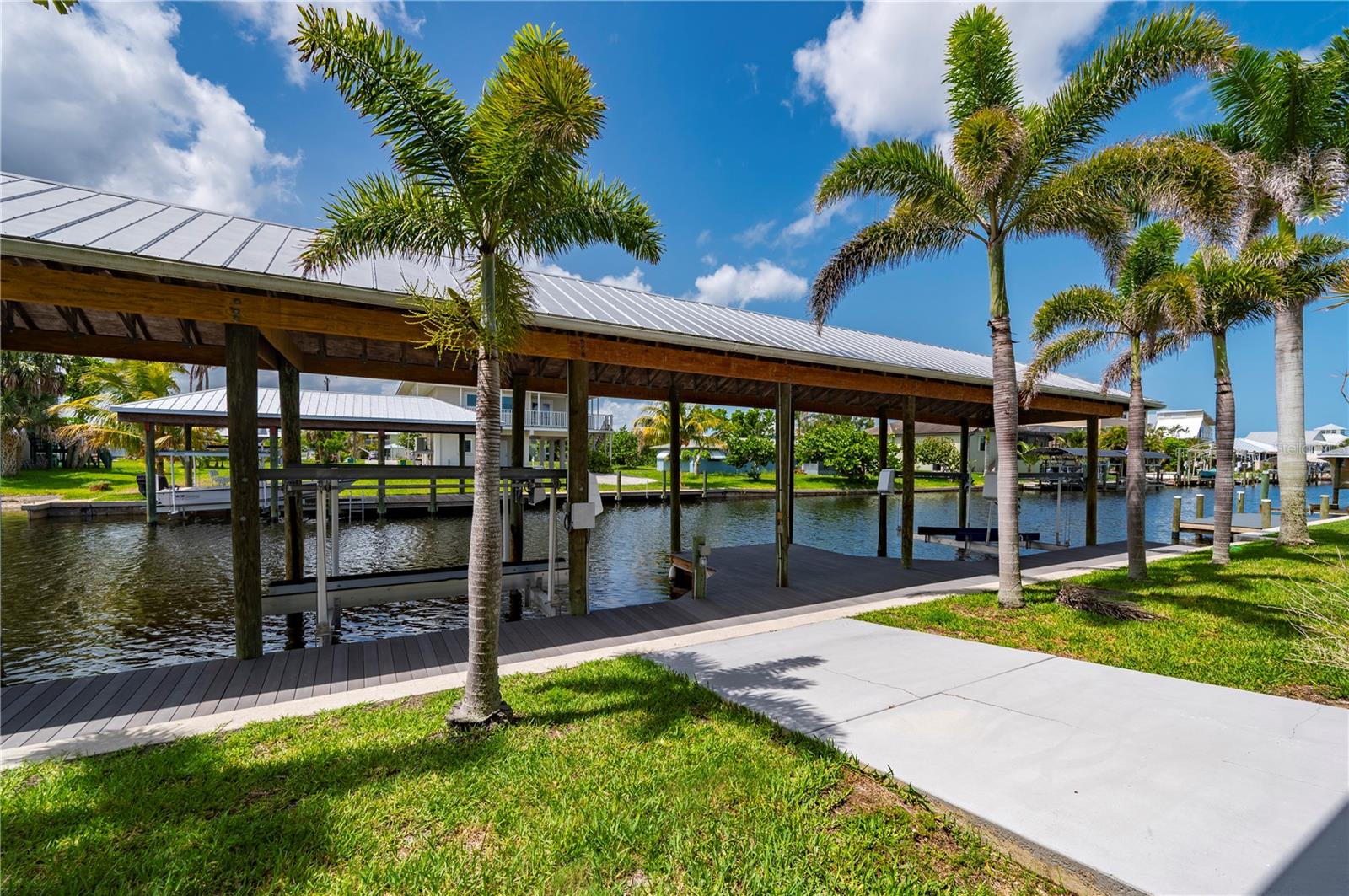 24261 CAPTAIN KIDD BLVD, PUNTA GORDA, FL, 33955