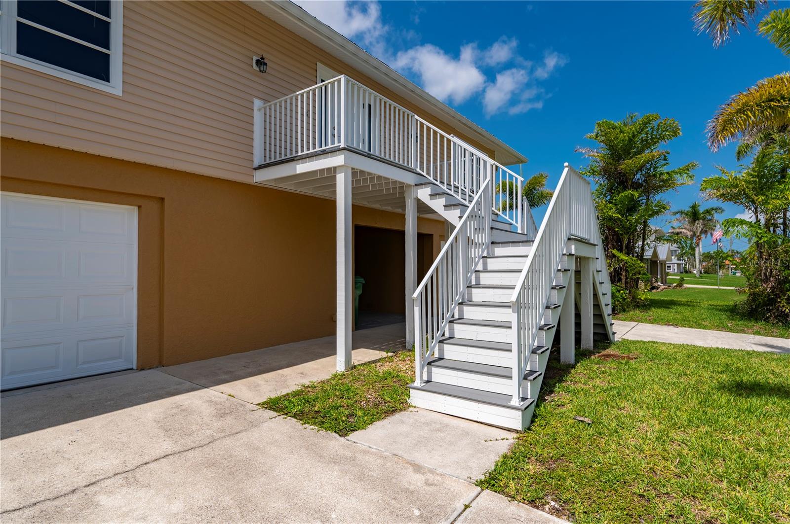 24261 CAPTAIN KIDD BLVD, PUNTA GORDA, FL, 33955