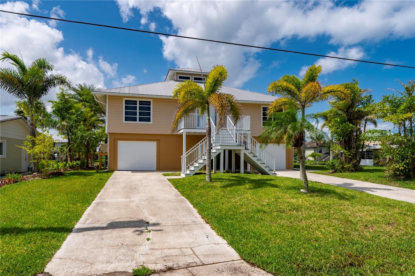 24261 CAPTAIN KIDD BLVD, PUNTA GORDA, FL, 33955