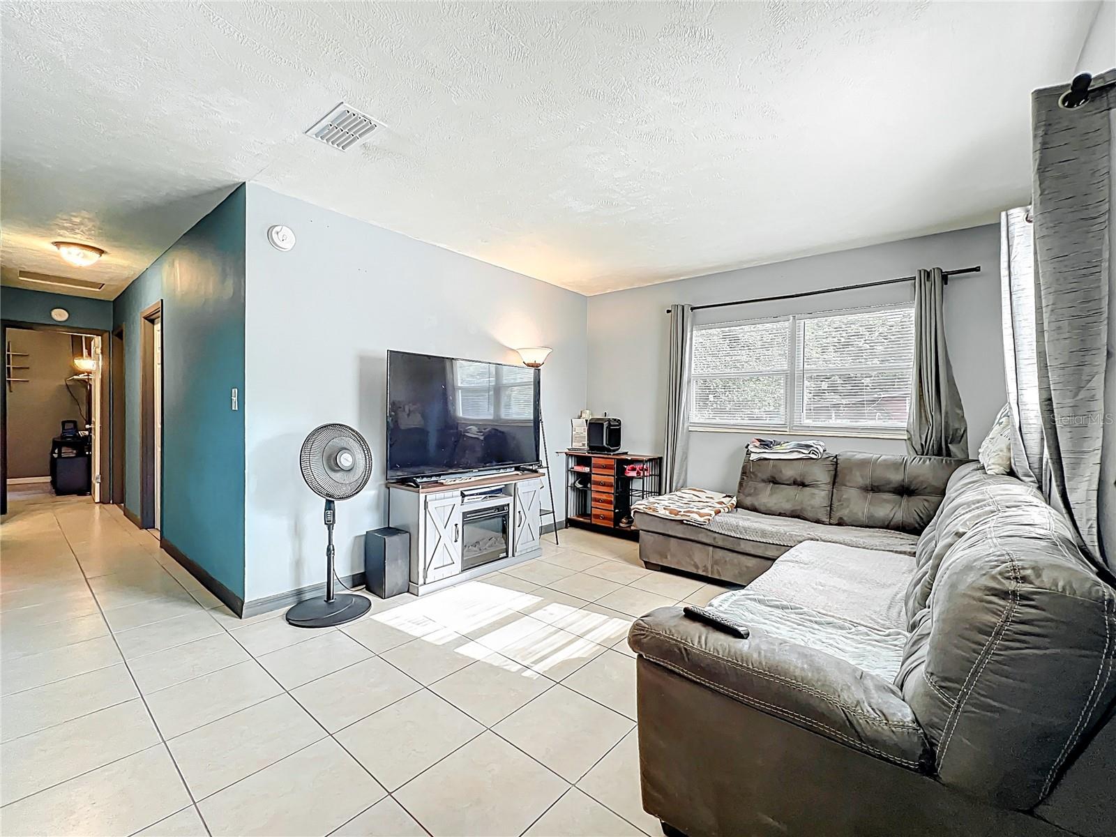 326 N LANCELOT AVE, ORLANDO, FL, 32835