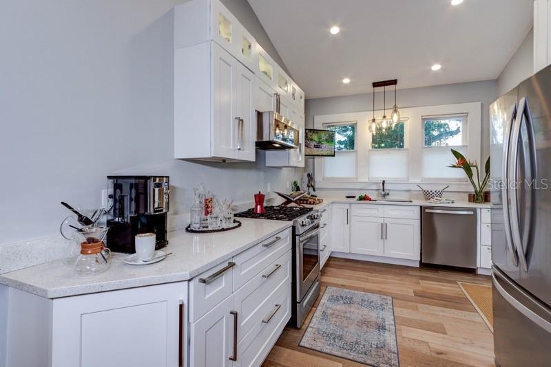 1201 S PALMETTO AVE, SANFORD, FL, 32771