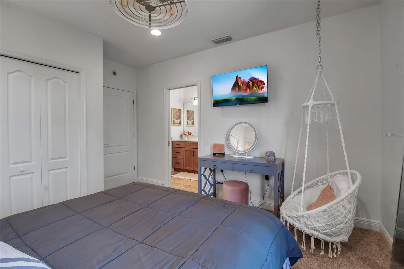 5935 RIVER FOREST CIR, BRADENTON, FL, 34203