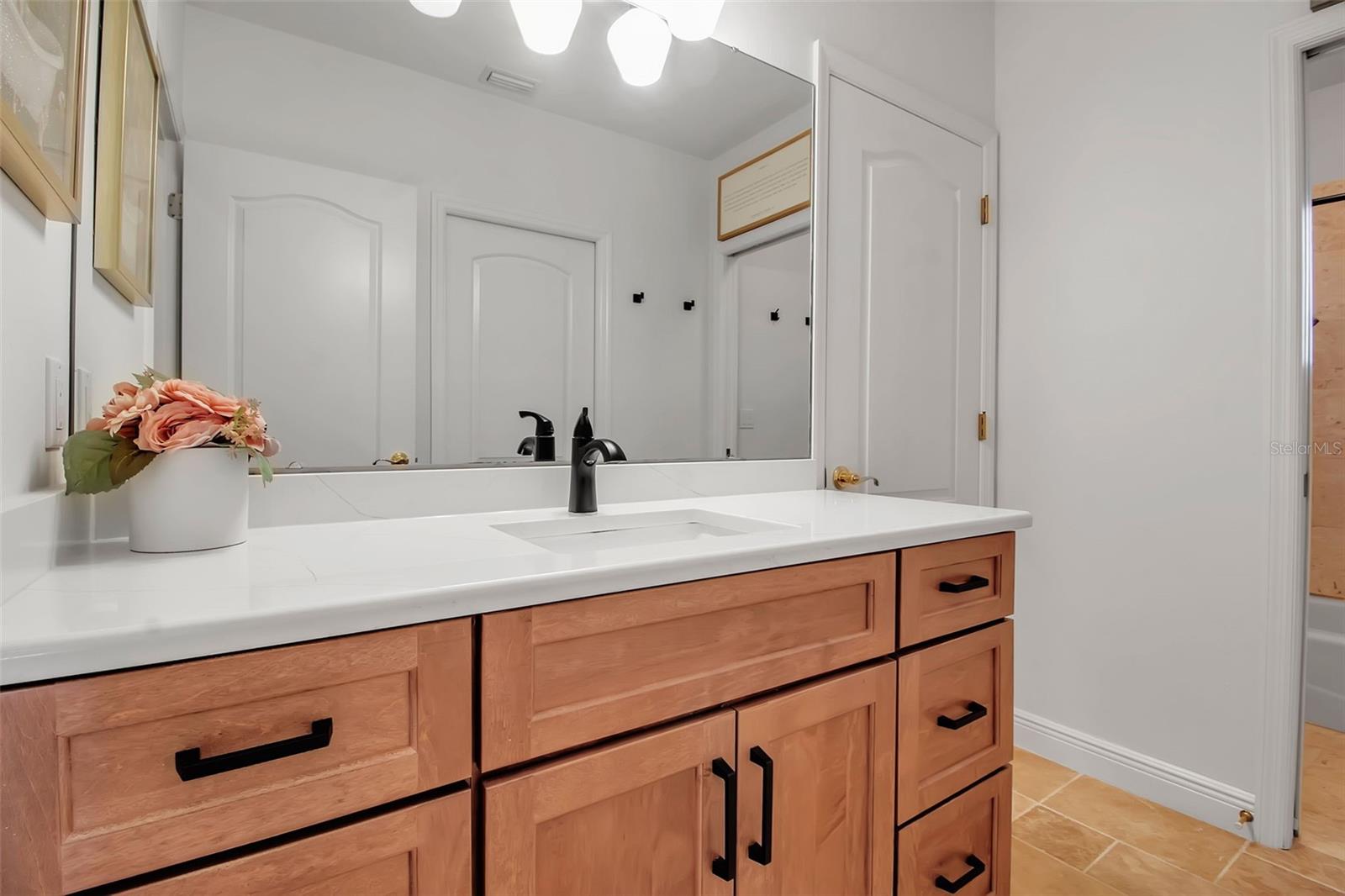 5935 RIVER FOREST CIR, BRADENTON, FL, 34203