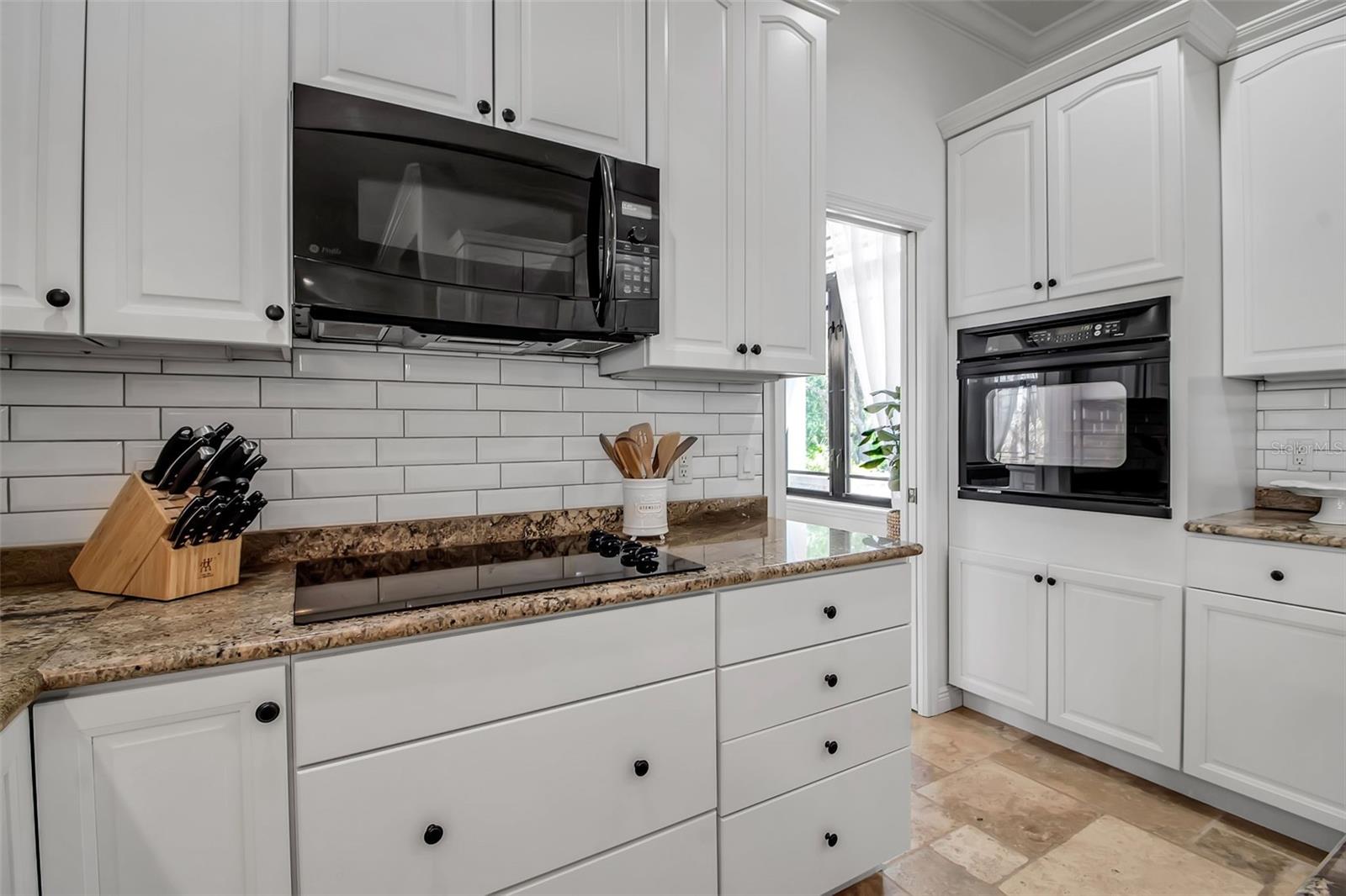 5935 RIVER FOREST CIR, BRADENTON, FL, 34203