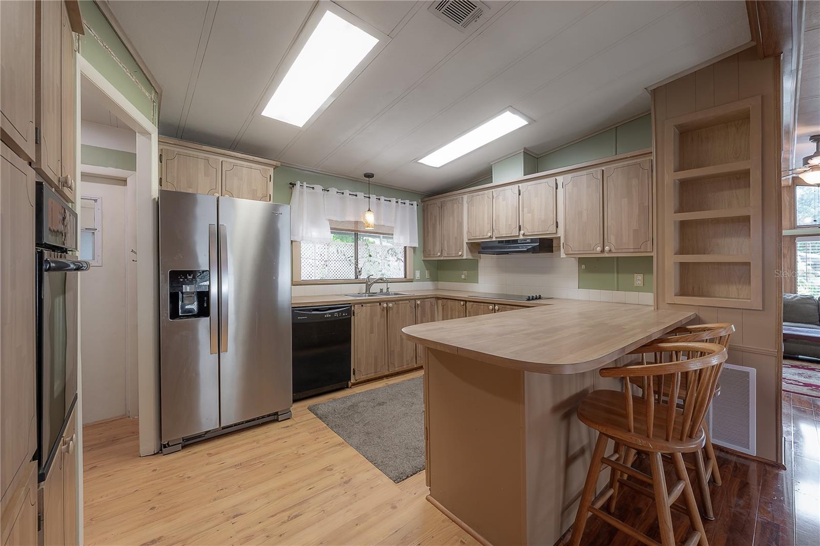 8917 FOX TRL, TAMPA, FL, 33626