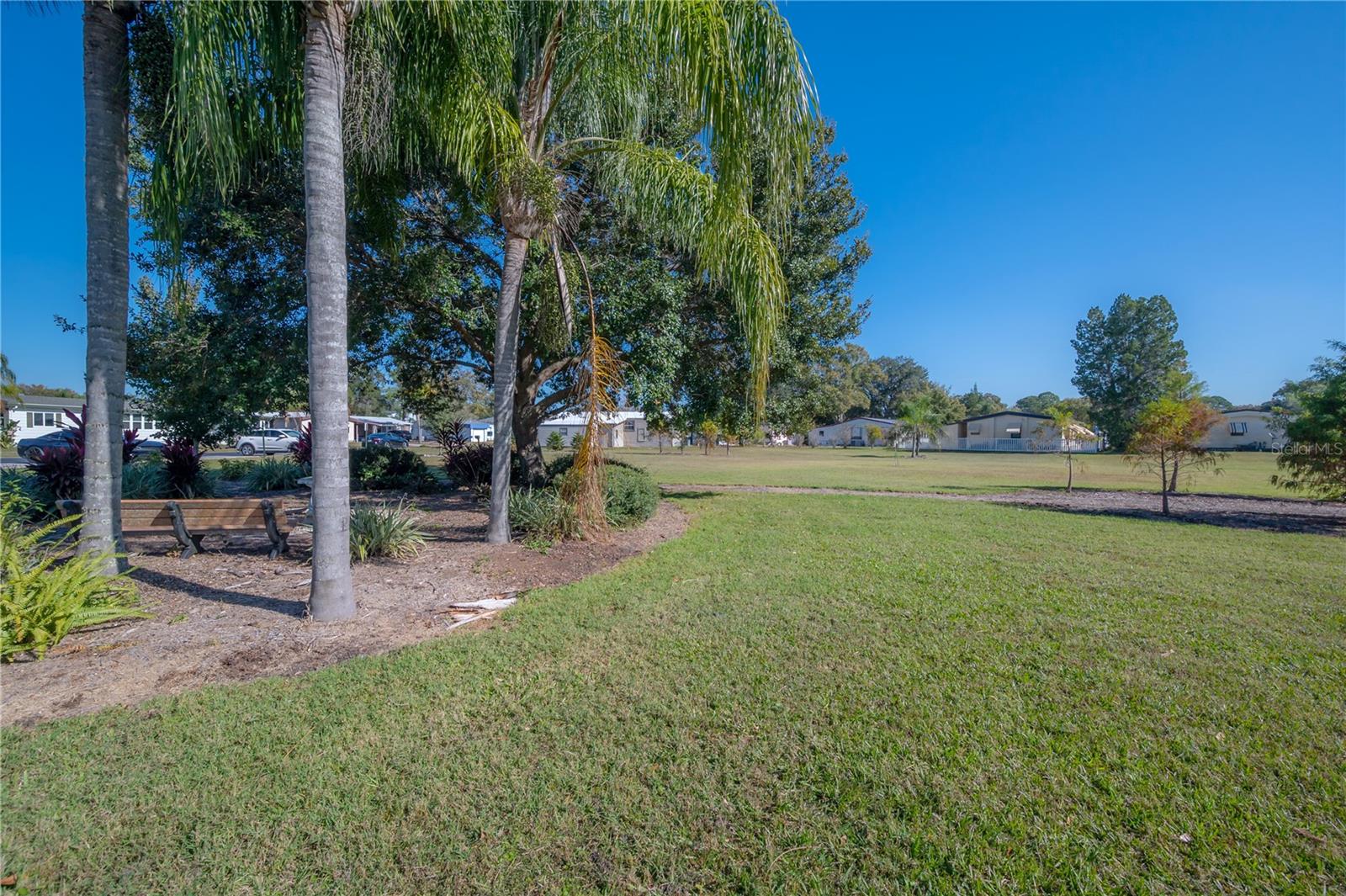 8917 FOX TRL, TAMPA, FL, 33626