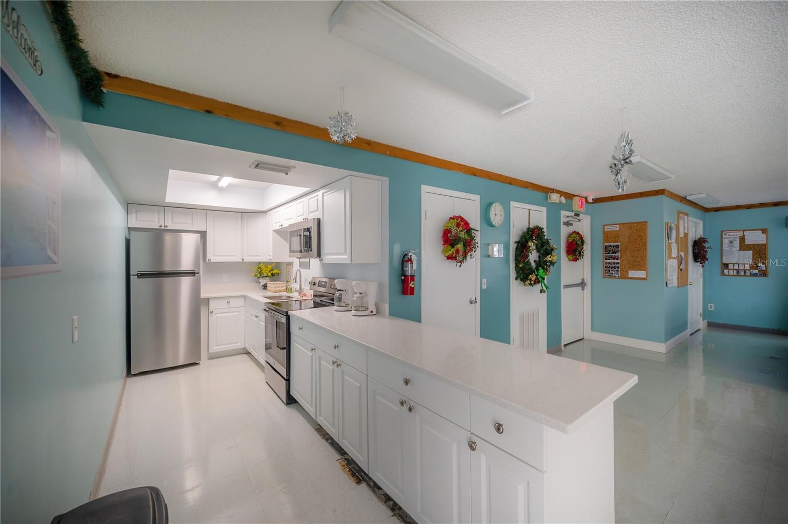 8917 FOX TRL, TAMPA, FL, 33626